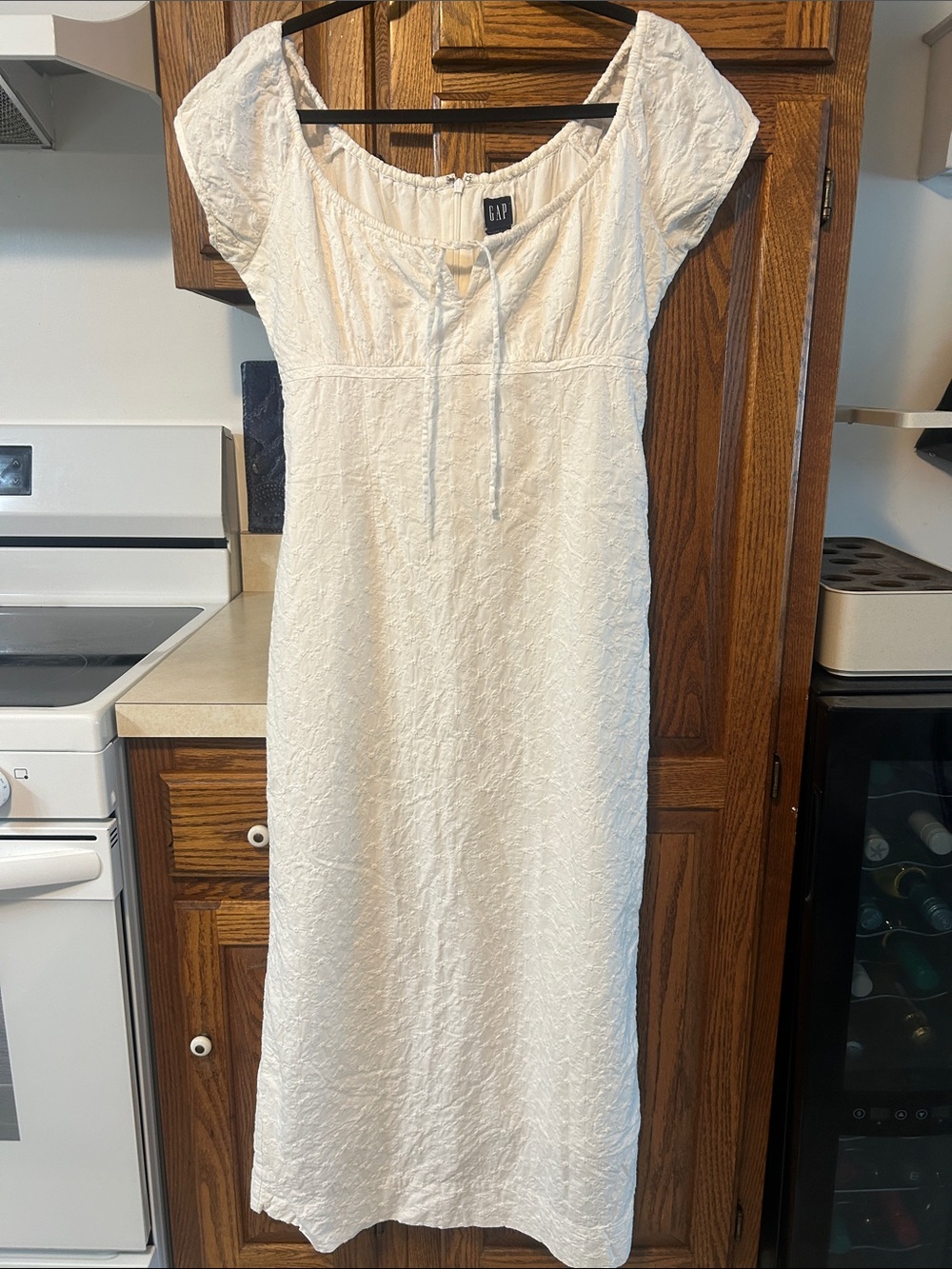 Vintage GAP white Textured Maxi Dress with Tie Neck
